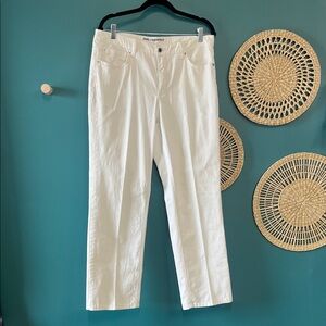 Karl Lagerfeld White Jeans, size 12, 30” inseam